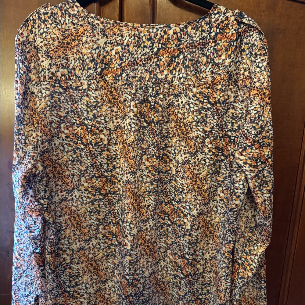 Liz Claiborne Women's Blouse in Orange, Blue, and Cream - Picture 5 of 6